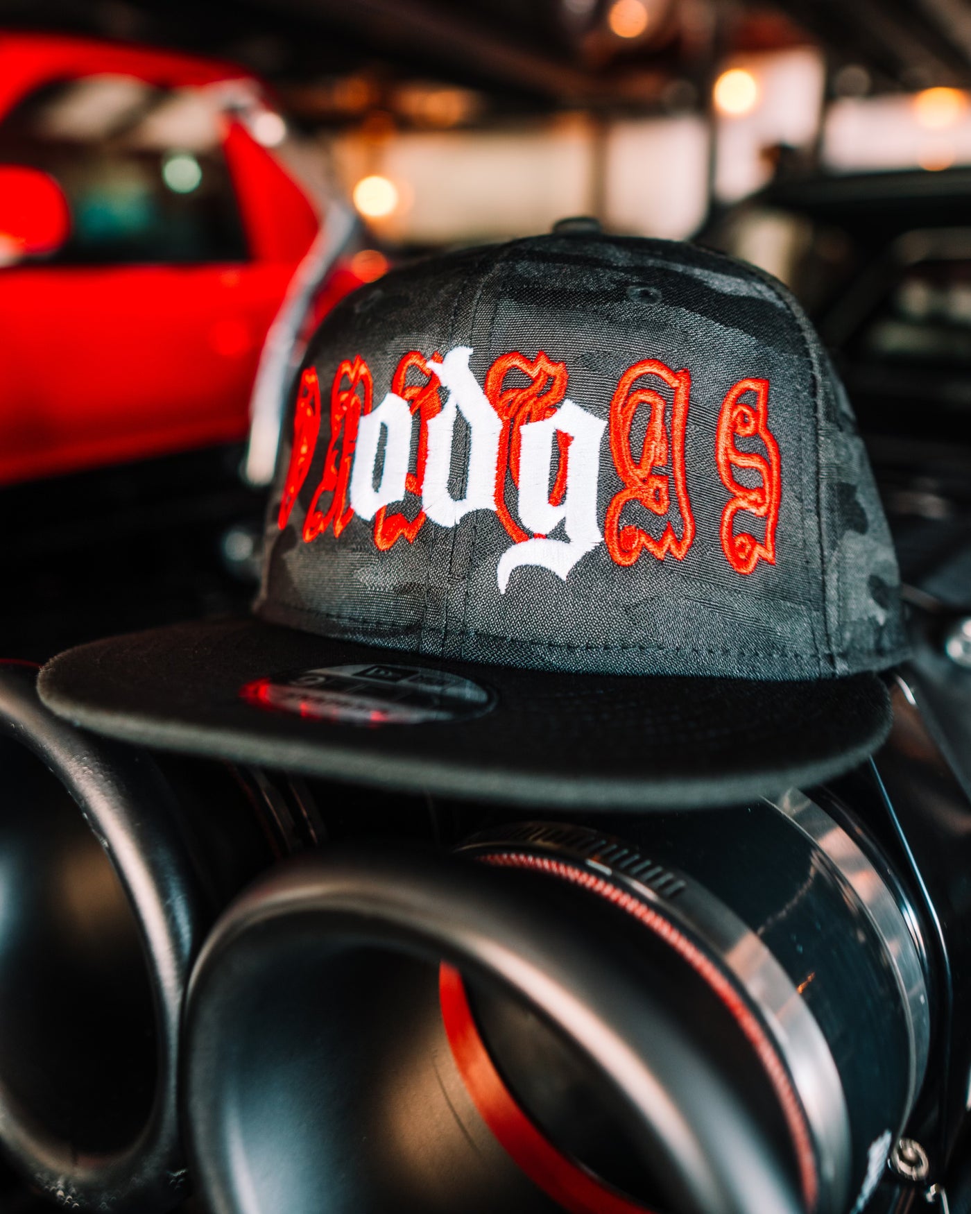 Camo Old English Hat (Red/White)