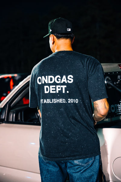 ONDGAS DEPT. Established 2010 shirt (StoneWash/WHITE)